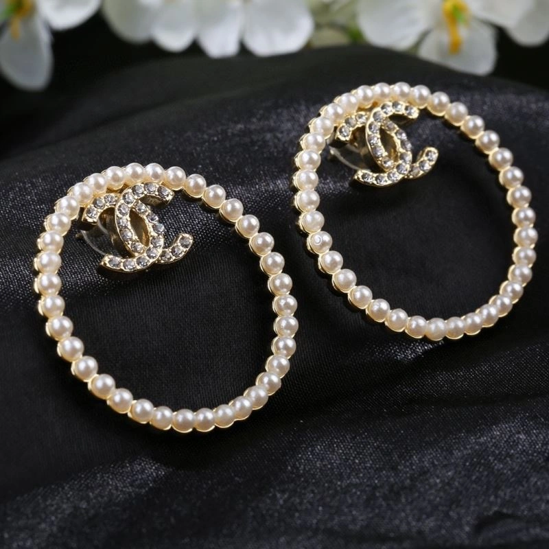 Chanel Earrings Effortless 228972