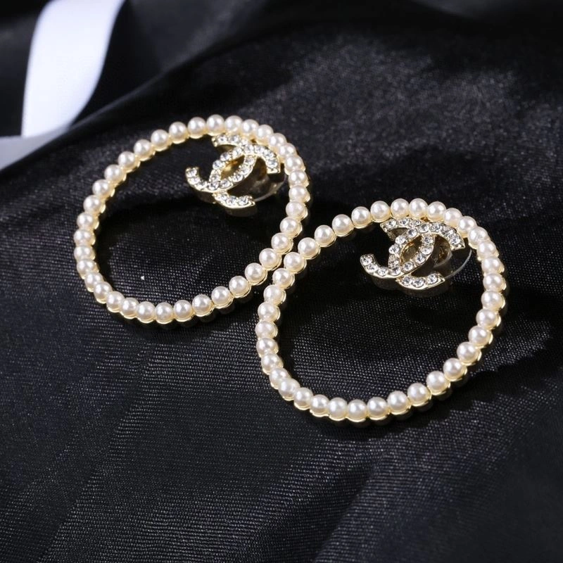 Chanel Earrings Effortless 228972