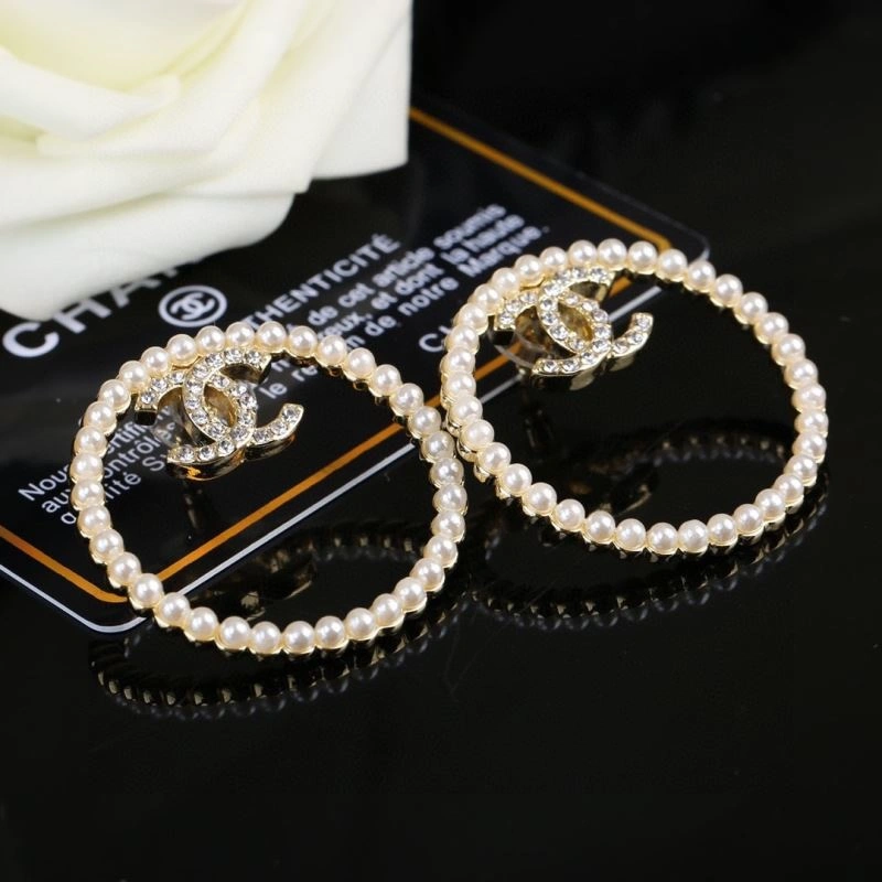 Chanel Earrings Effortless 228972