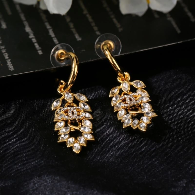 Chanel Earrings MoistureWicking 228991