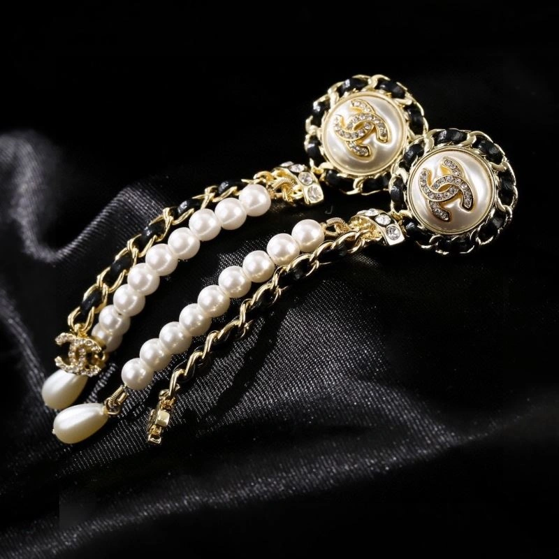 Durable Chanel Earrings 229010