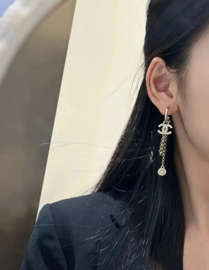 Chanel Earrings Breathable 229005