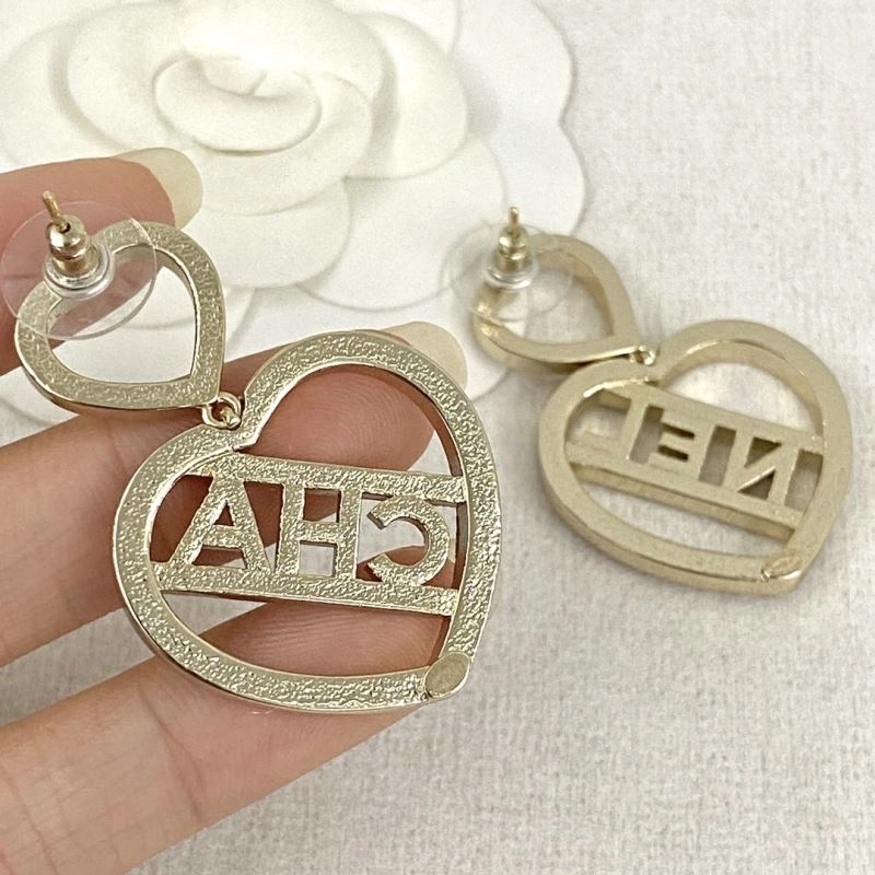 Effortless Chanel Earrings 228960
