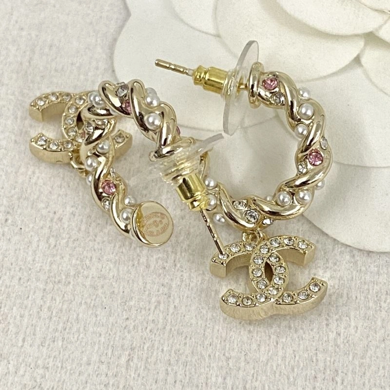 Minimalist Chanel Earrings 228981