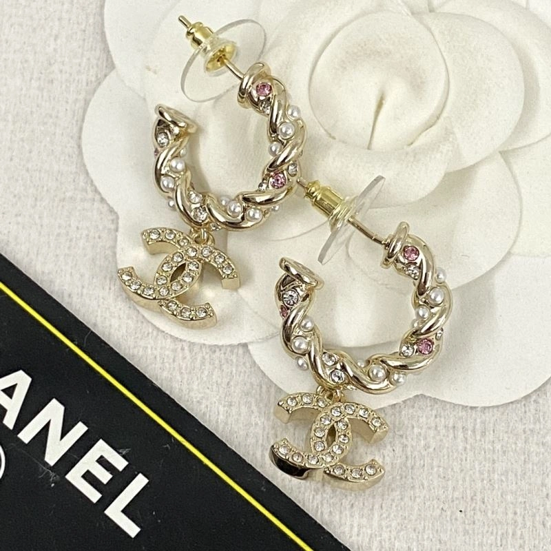 Minimalist Chanel Earrings 228981