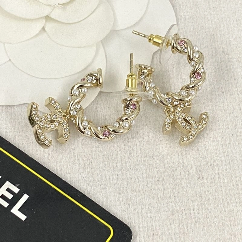 Minimalist Chanel Earrings 228981