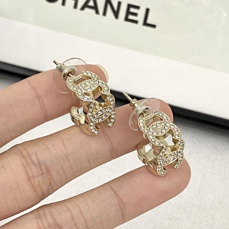 Chanel Earrings Supportive 228978
