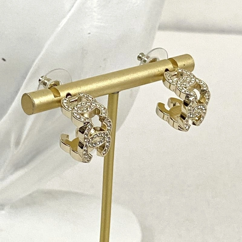 Chanel Earrings Supportive 228978