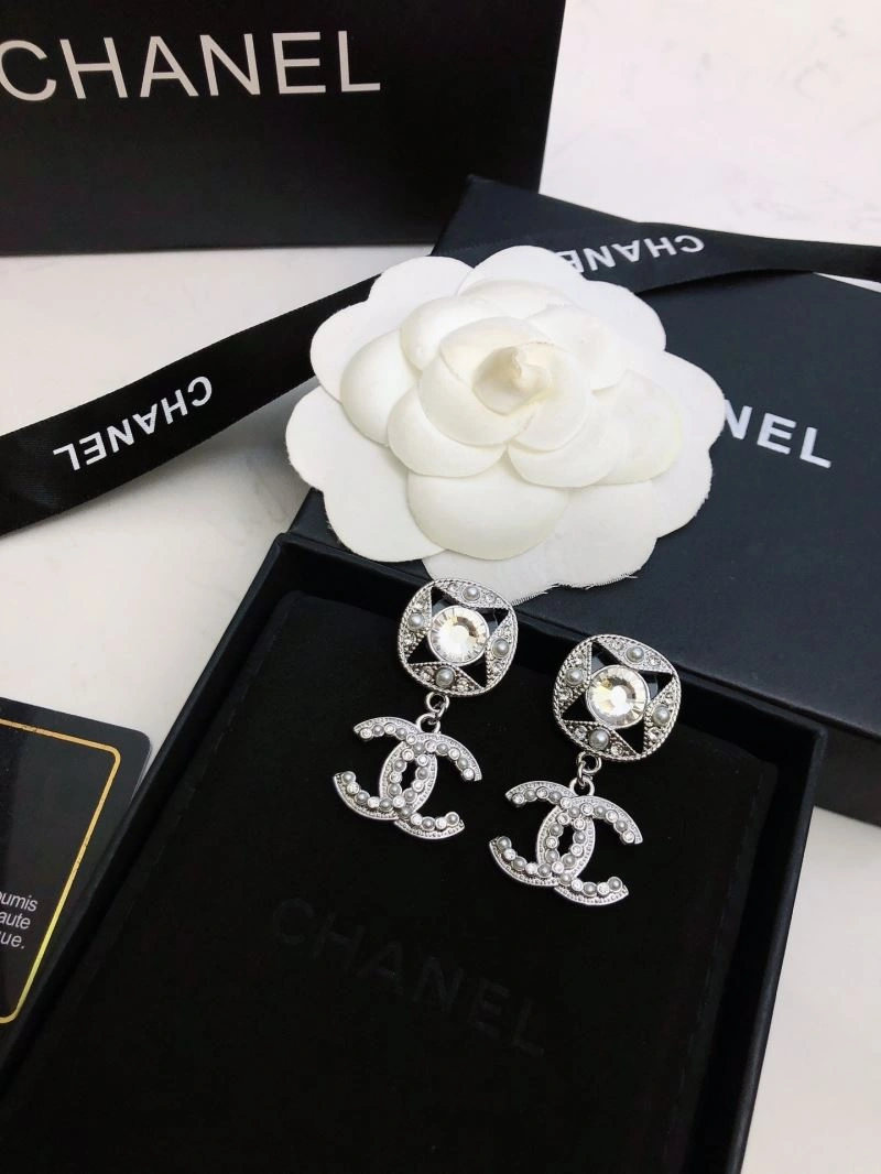 Chanel Earrings WaterResistant 229078