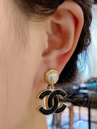 Chanel Earrings Minimalist 228953