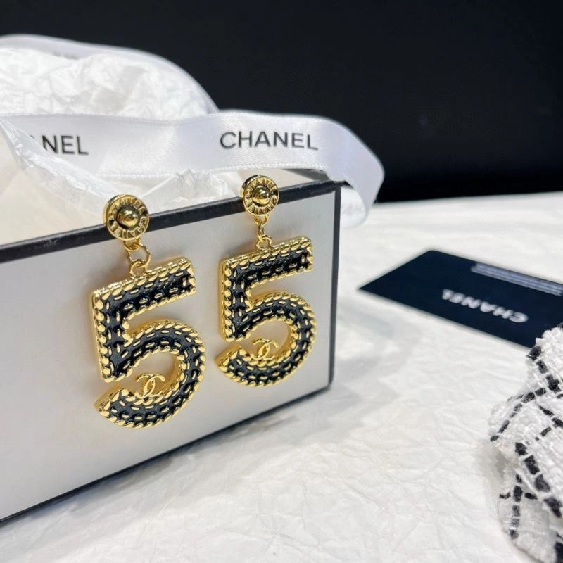 Supportive Chanel Earrings 228945
