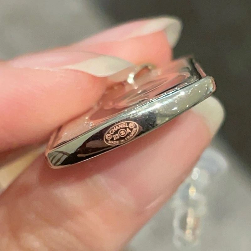 Affordable Chanel Earrings 228932