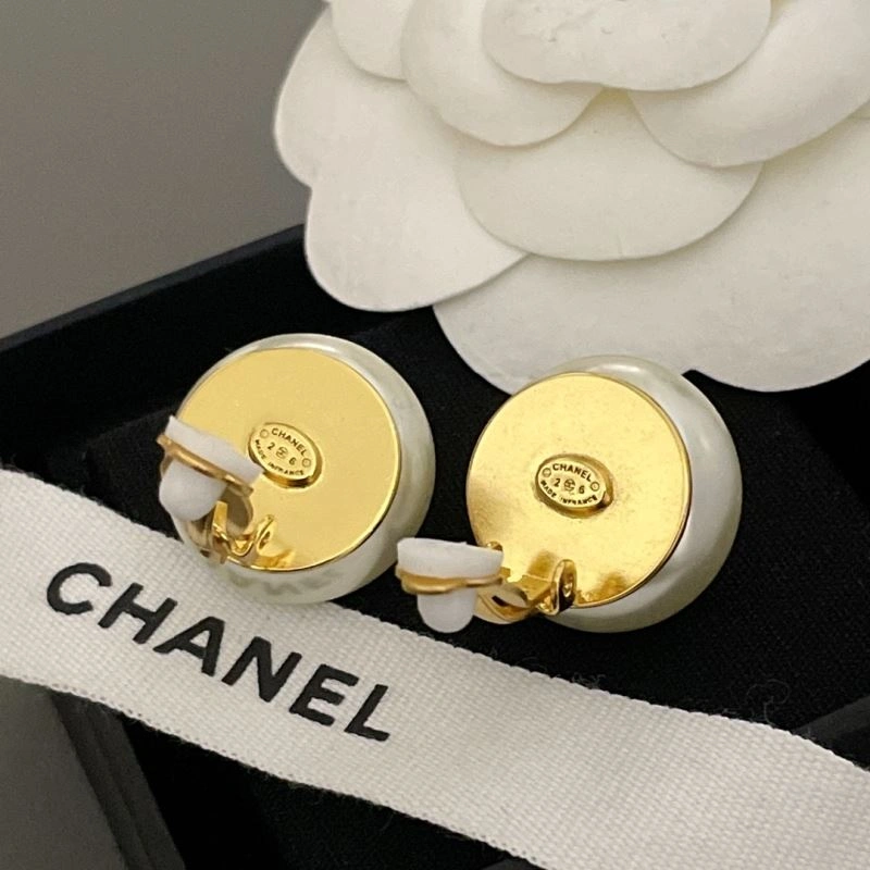 Chanel Earrings Neat 228927