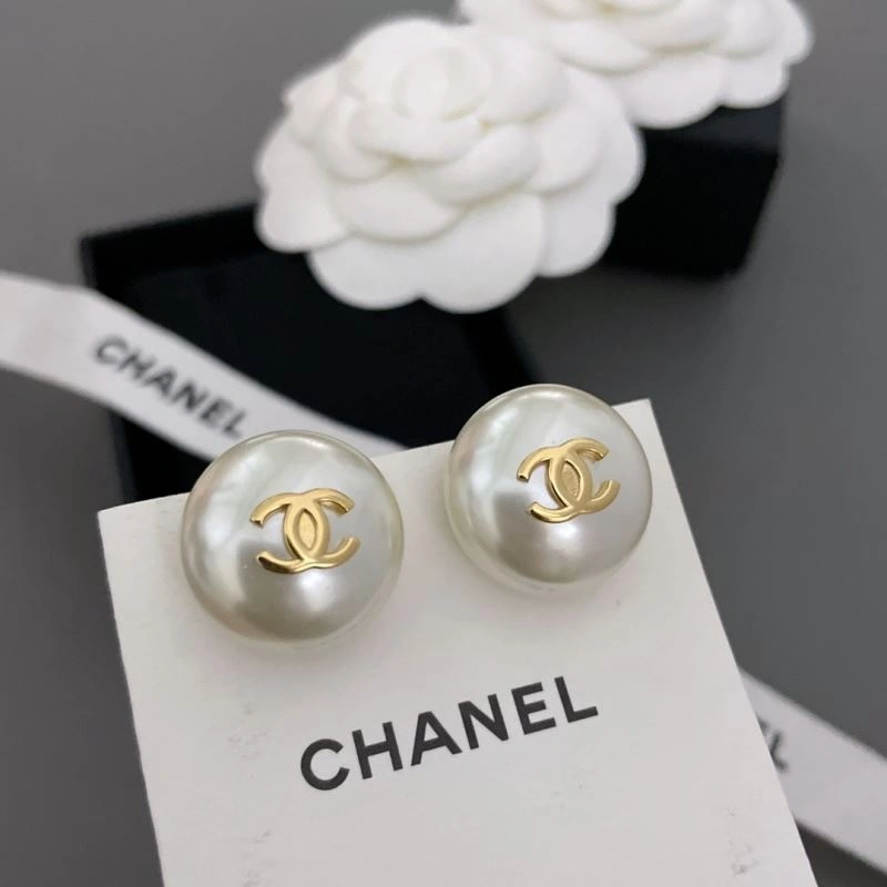 Chanel Earrings Neat 228927