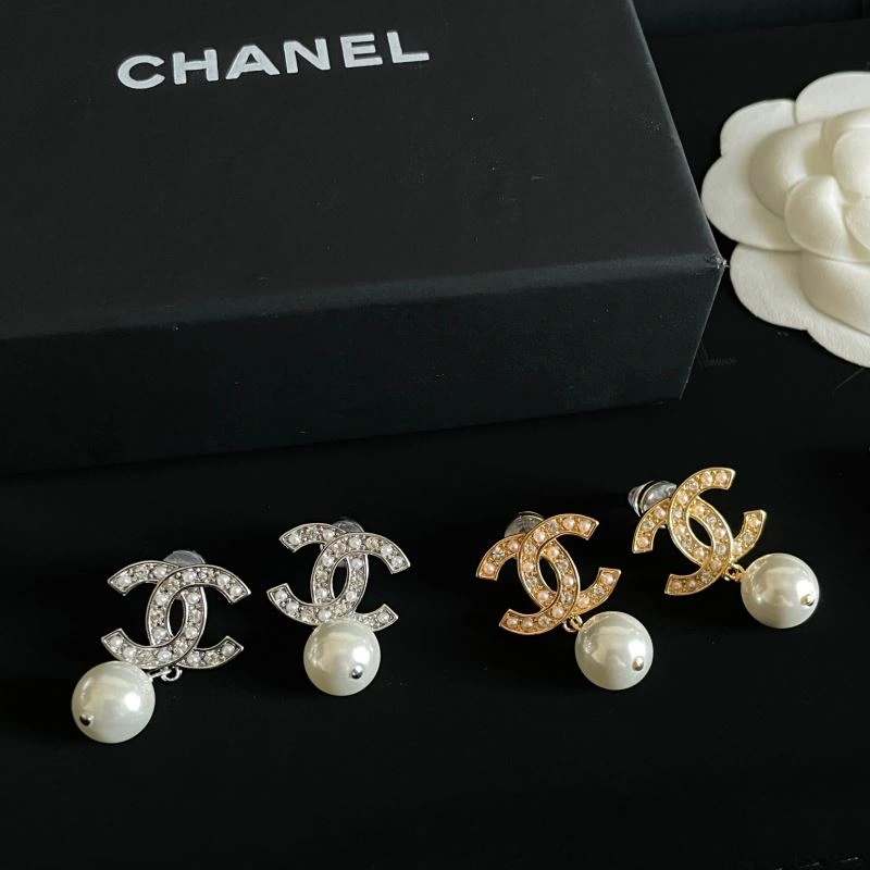 Vibrant Chanel Earrings 228926