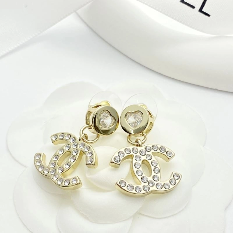 Chanel Earrings Minimalist 228924