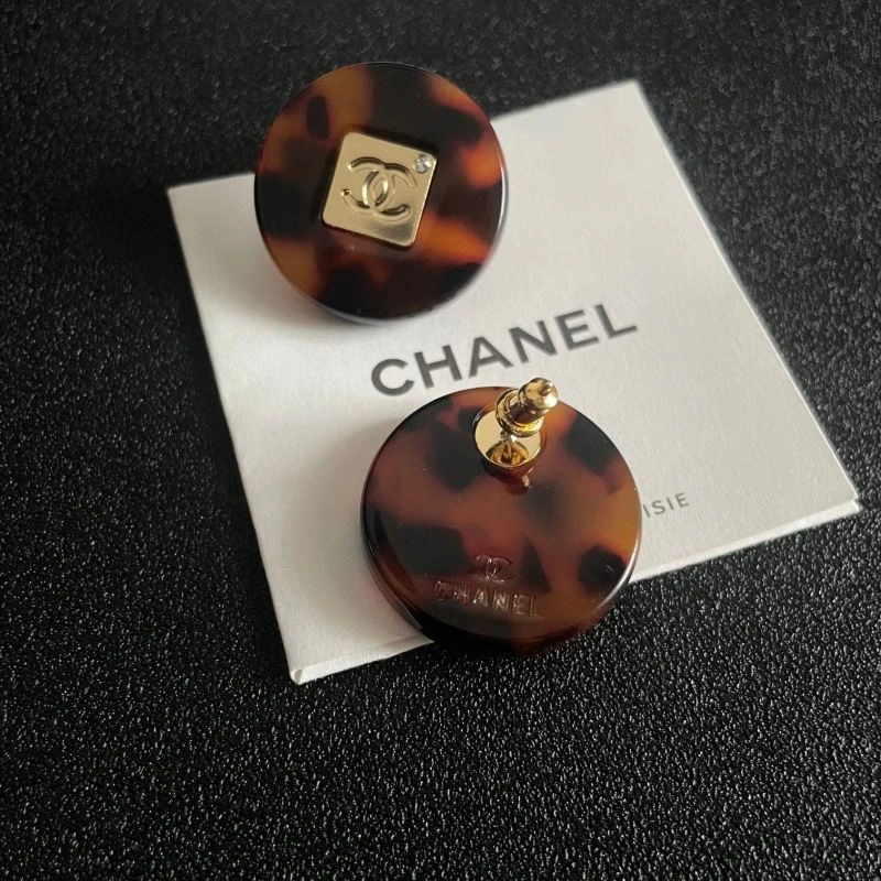 Stylish Chanel Earrings 228923