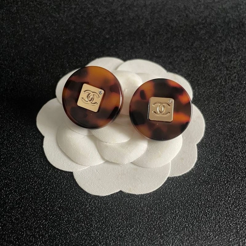 Stylish Chanel Earrings 228923