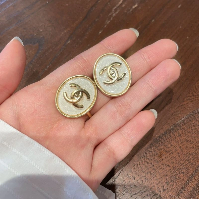 Chanel Earrings Comfortable 228954