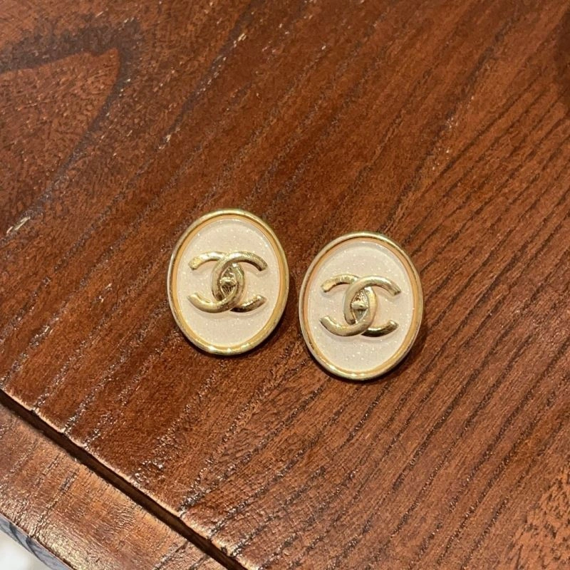 Chanel Earrings Comfortable 228954