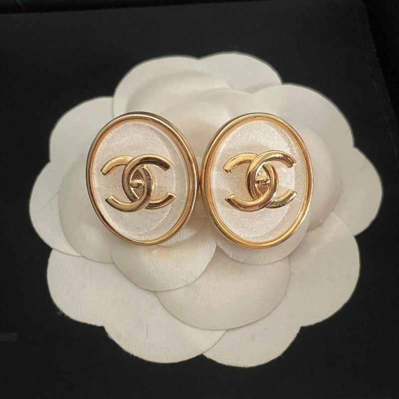 Chanel Earrings Comfortable 228954