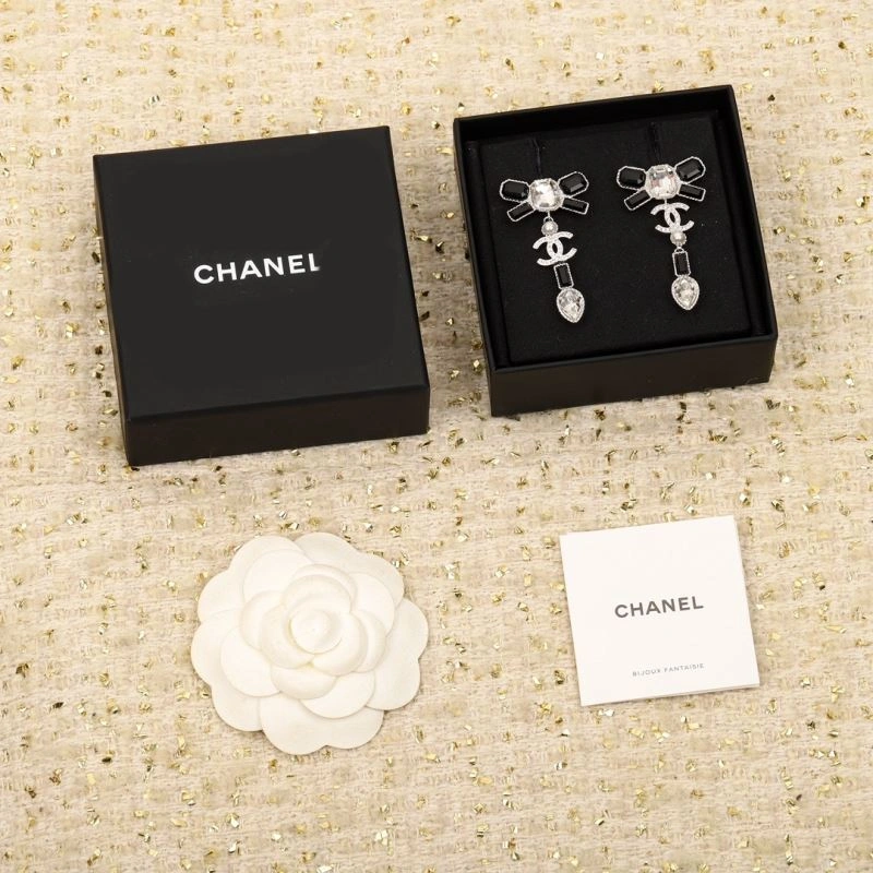 Chanel Earrings Trendsetting 228968