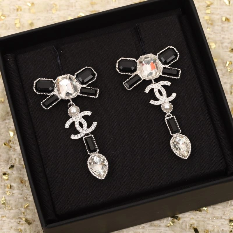 Chanel Earrings Trendsetting 228968