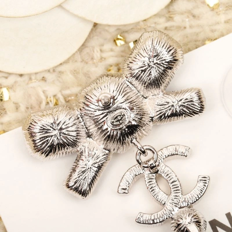 Chanel Earrings Trendsetting 228968