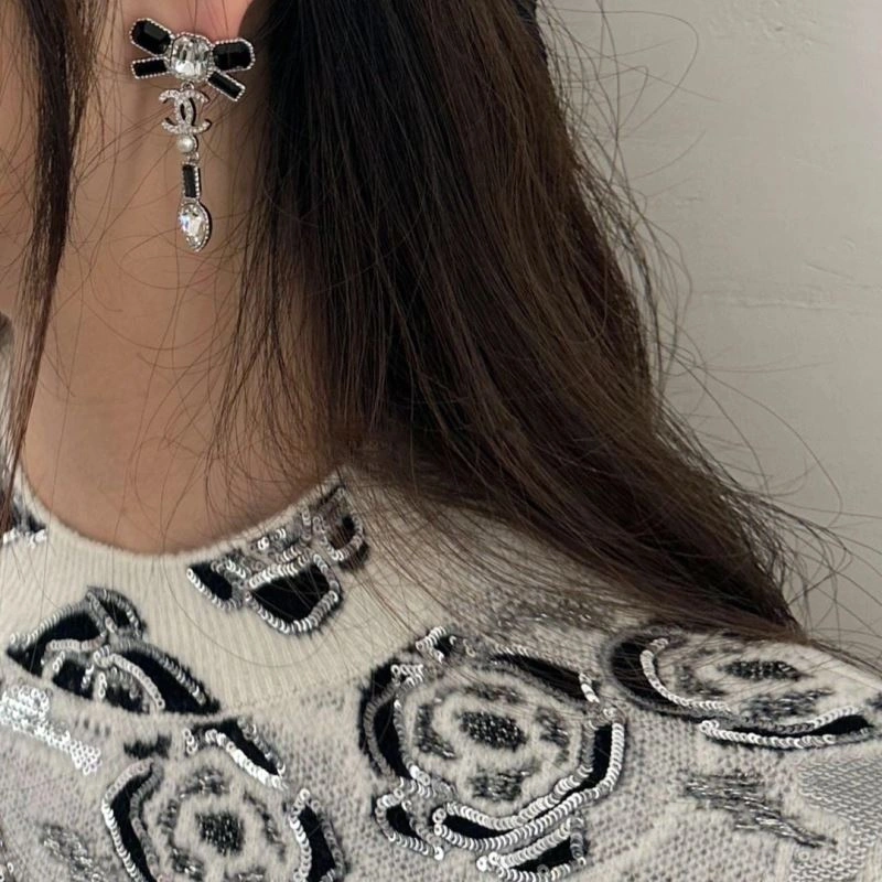 Chanel Earrings Trendsetting 228968