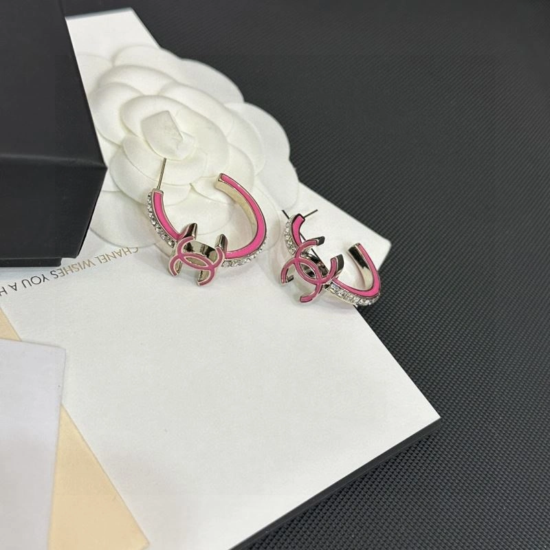 Minimalist Chanel Earrings 228905