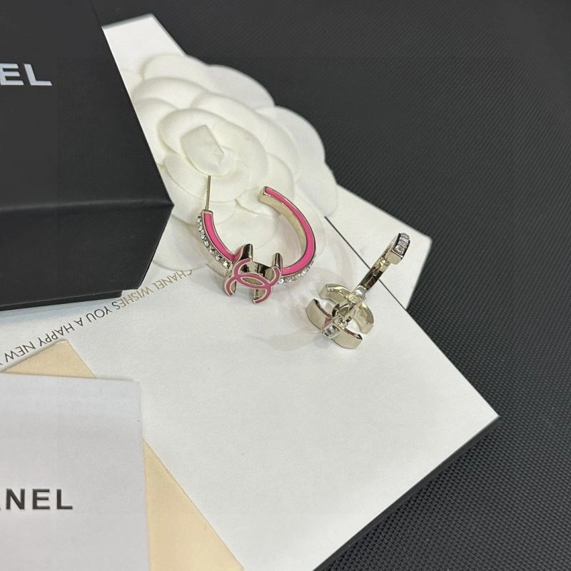 Minimalist Chanel Earrings 228905