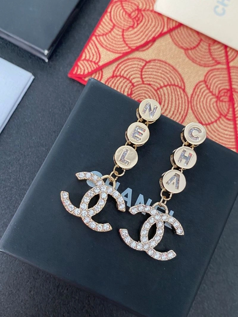 Chanel Earrings EyeCatching 228950