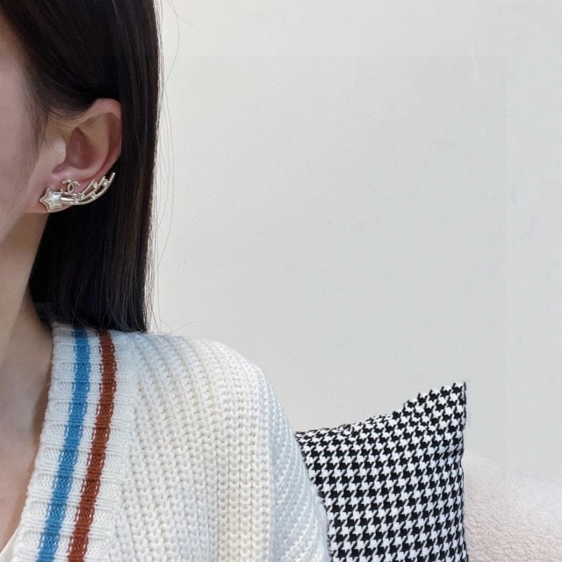 Chanel Earrings Lightweight 228890