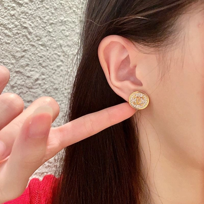 Chanel Earrings SmoothTexture 228894