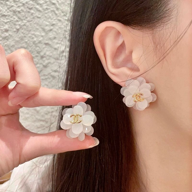 Practical Chanel Earrings 228933
