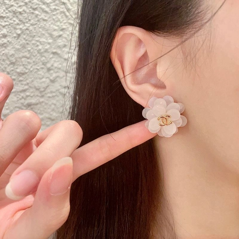 Practical Chanel Earrings 228933