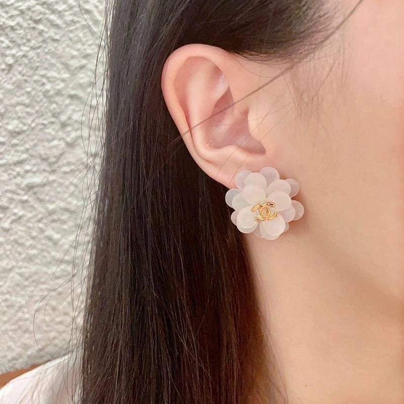 Practical Chanel Earrings 228933