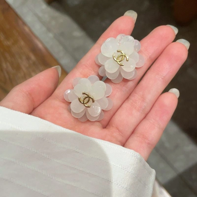 Practical Chanel Earrings 228933