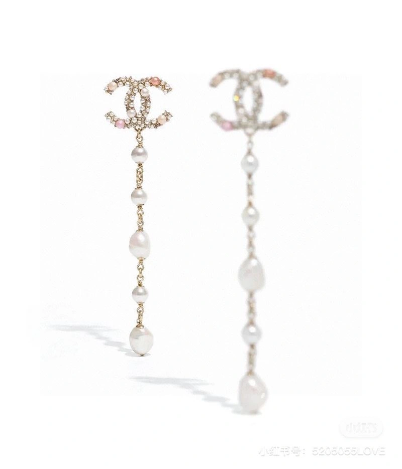 Premium Chanel Earrings 228910