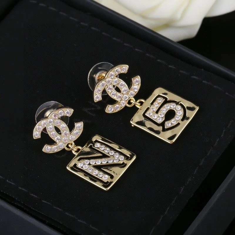Tailored Chanel Earrings 228917