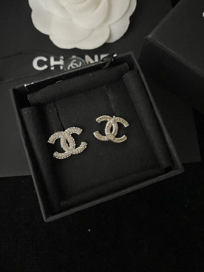 Tailored Chanel Earrings 228989
