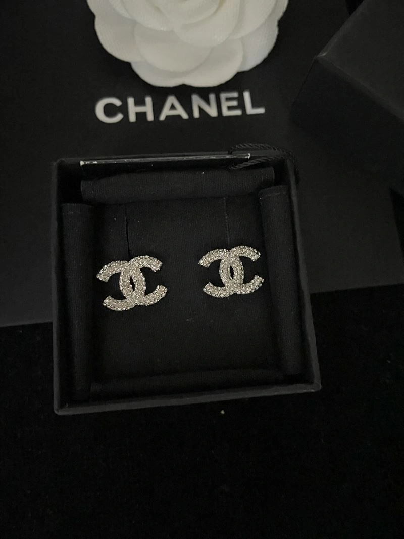 Tailored Chanel Earrings 228989