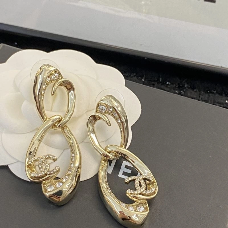 Chanel Earrings Practical 228886
