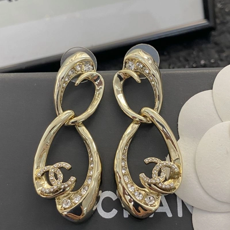 Chanel Earrings Practical 228886