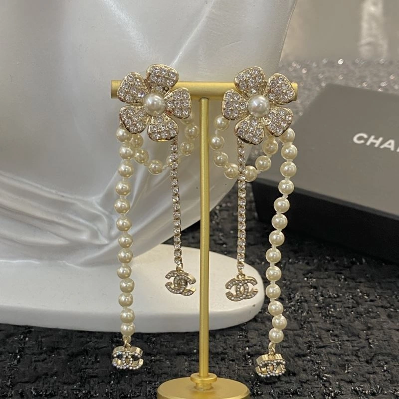 Soft Chanel Earrings 228911