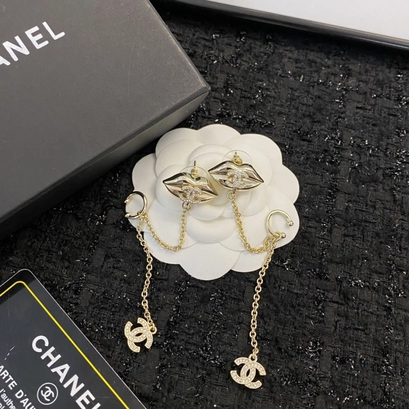 Chanel Earrings Durable 228901