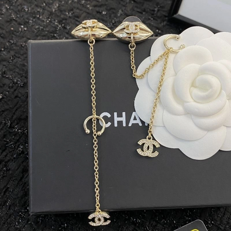 Chanel Earrings Durable 228901