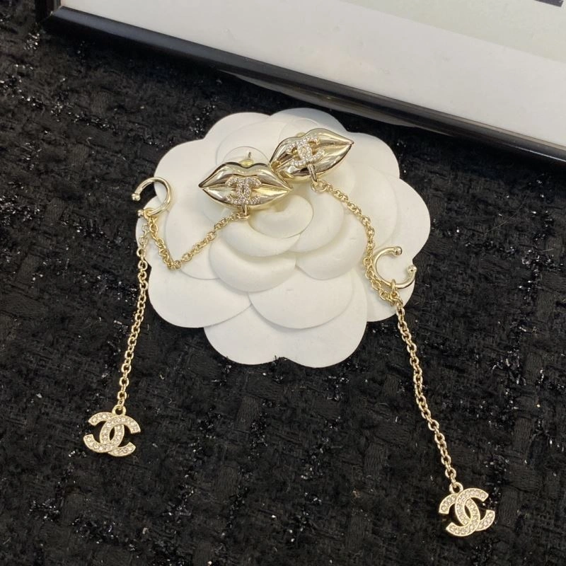 Chanel Earrings Durable 228901