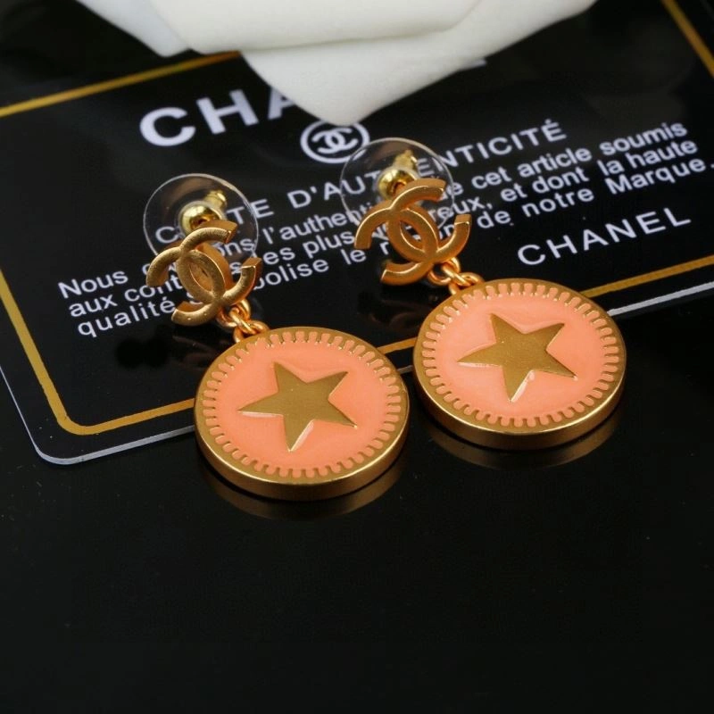Sophisticated Chanel Earrings 228891
