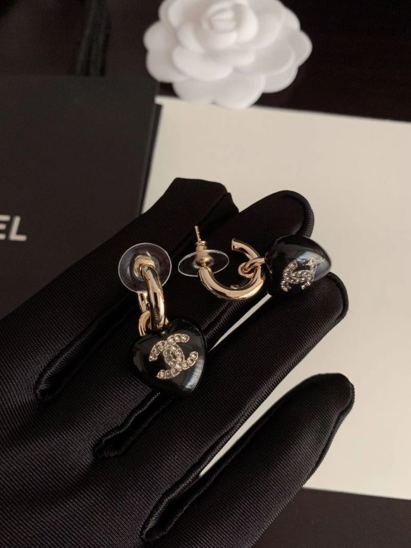 Trendsetting Chanel Earrings 228844